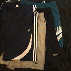 LOT 4 SHORTS (3 Nike 1 Adidas)